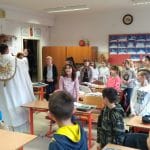 Iskolaszenteles04