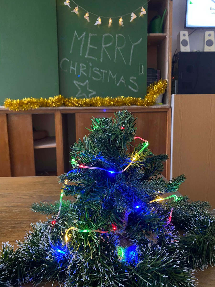 Christmas iskola